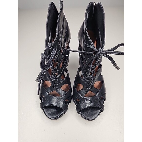 Halogen Black Strappy Leather Stiletto Heels Pumps Women's Size 5 EUC - Picture 6 of 9